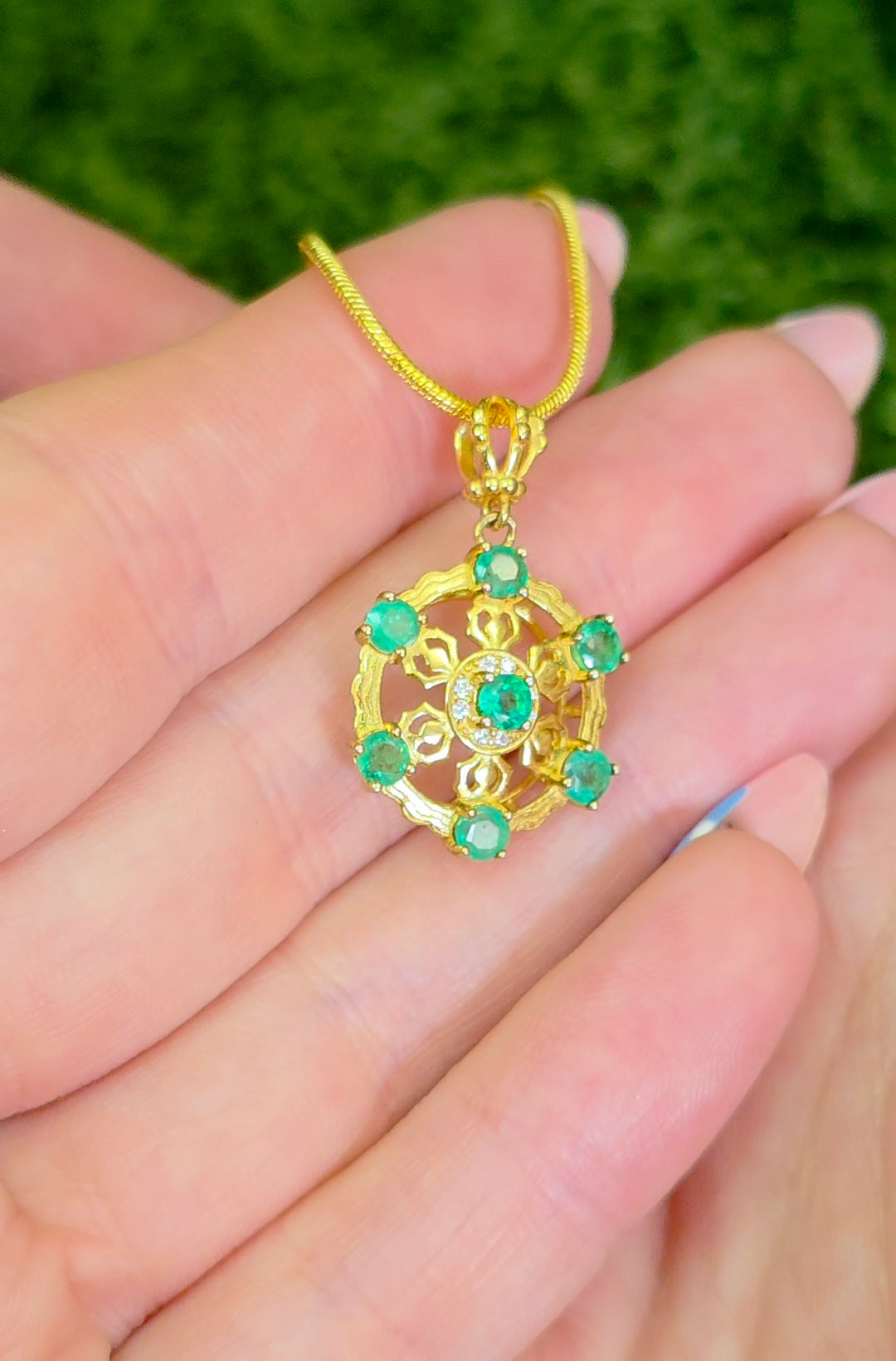 Emerald Filigree Pendant