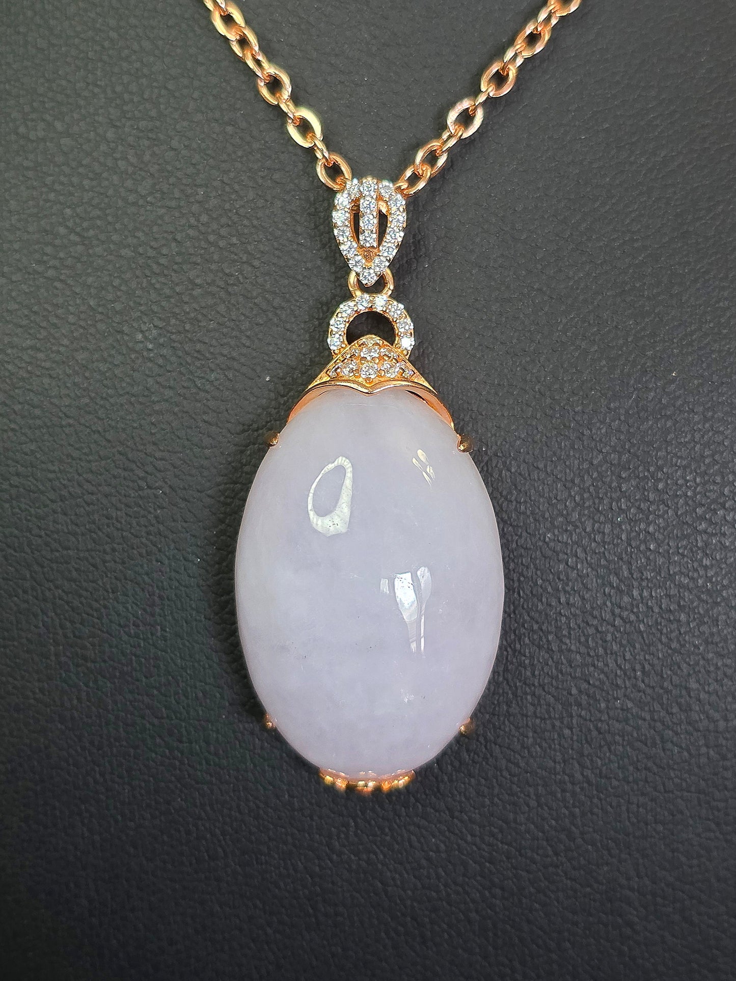 Lavender Jadeite Rose Gold Pendant