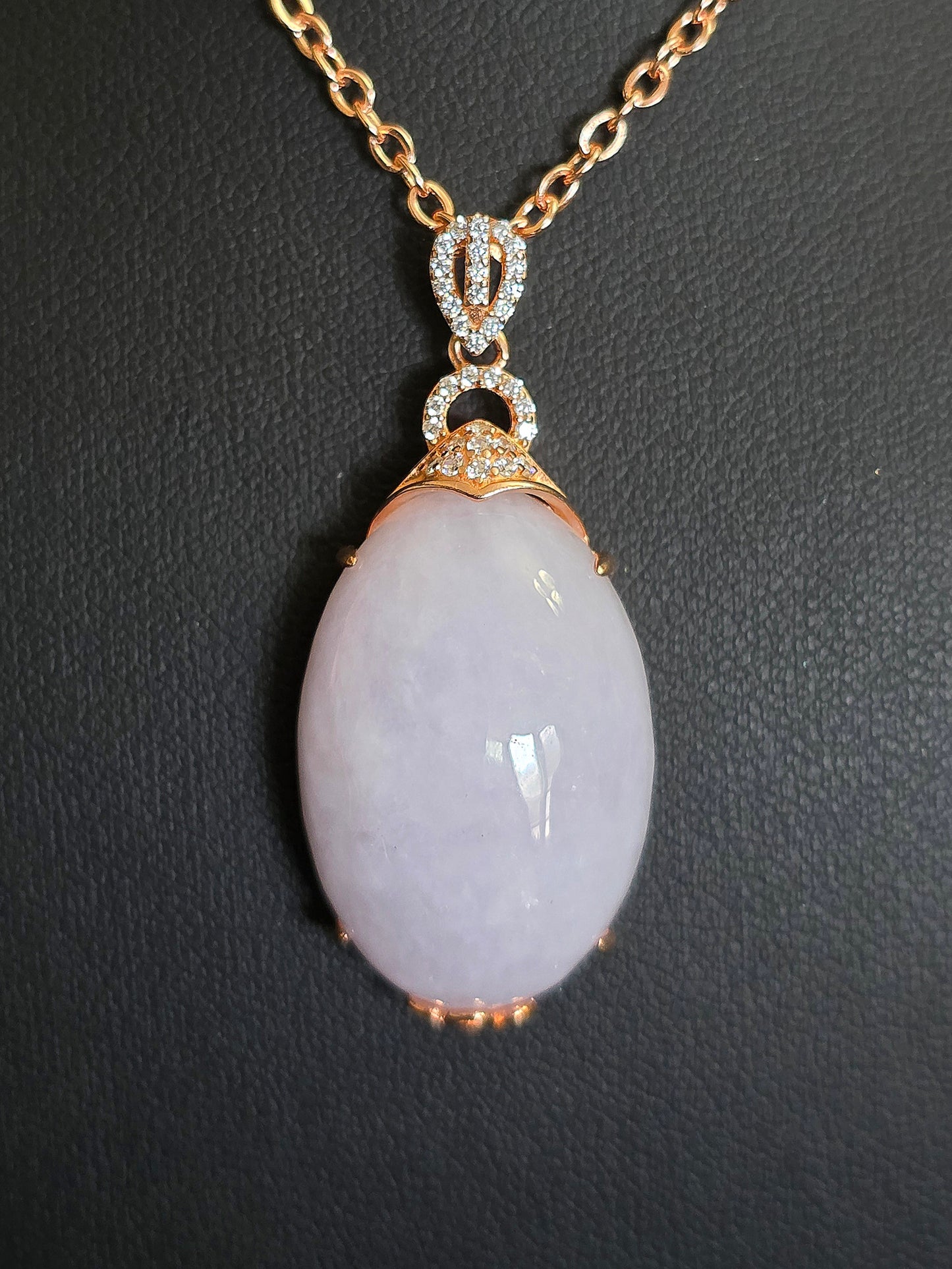 Lavender Jadeite Rose Gold Pendant