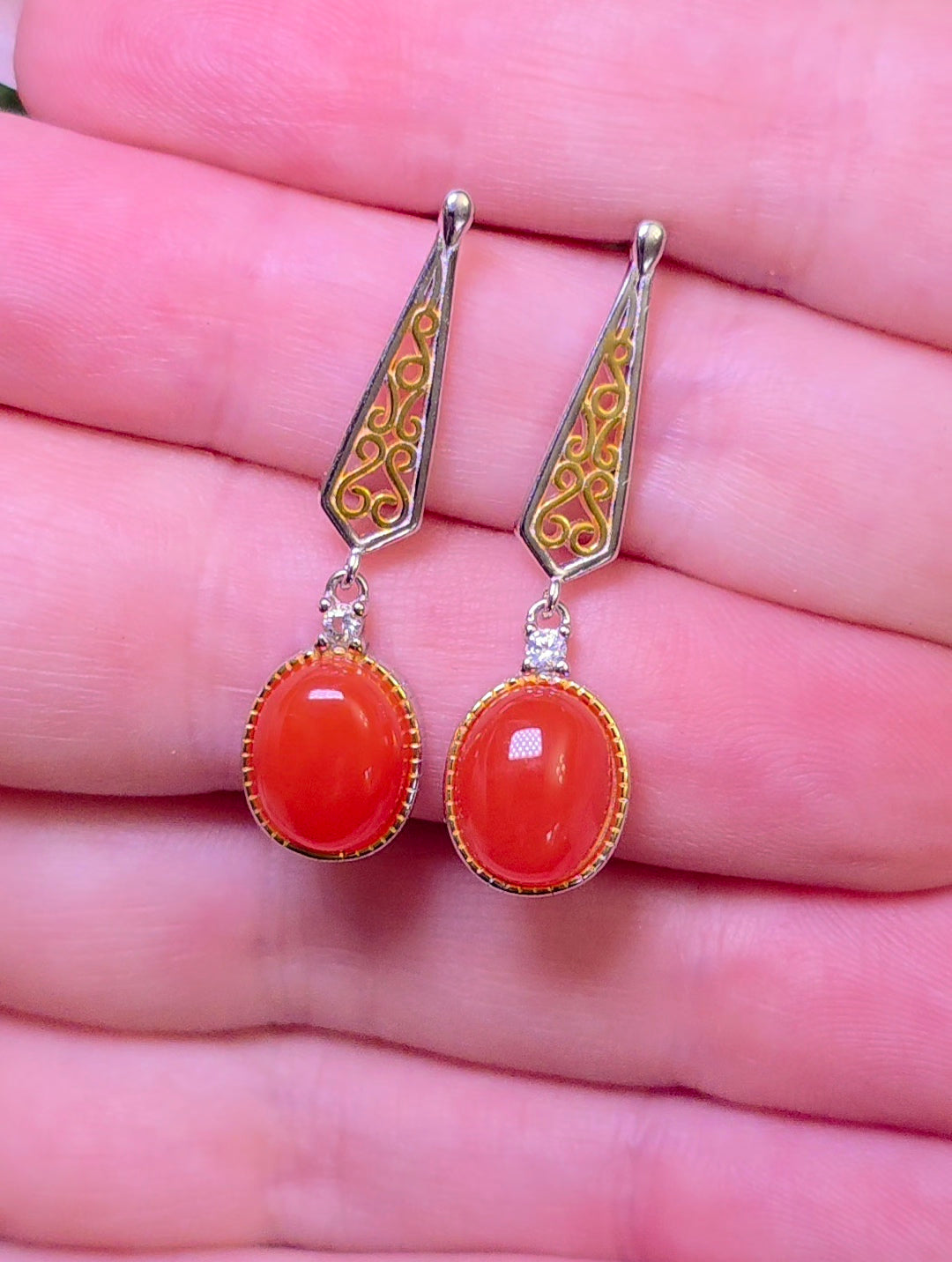 Nanhong Agate Earrings