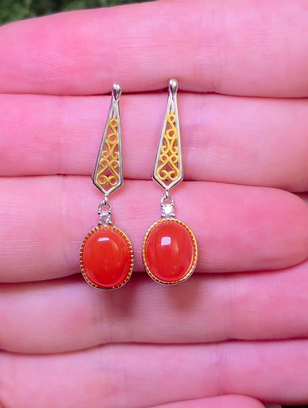 Nanhong Agate Earrings