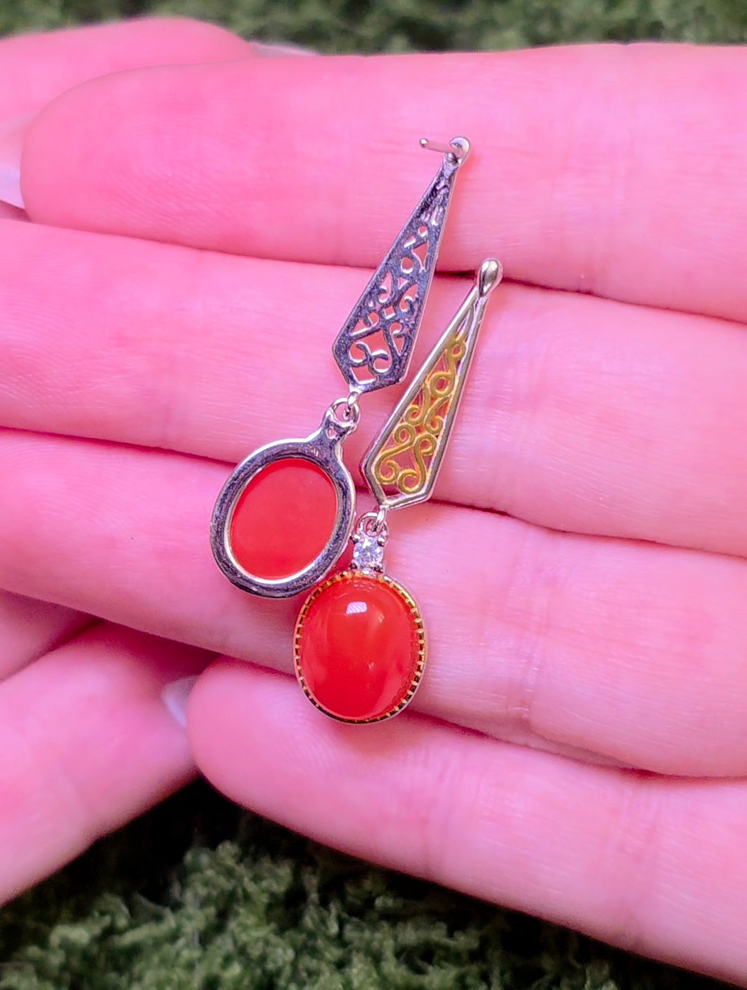 Nanhong Agate Earrings
