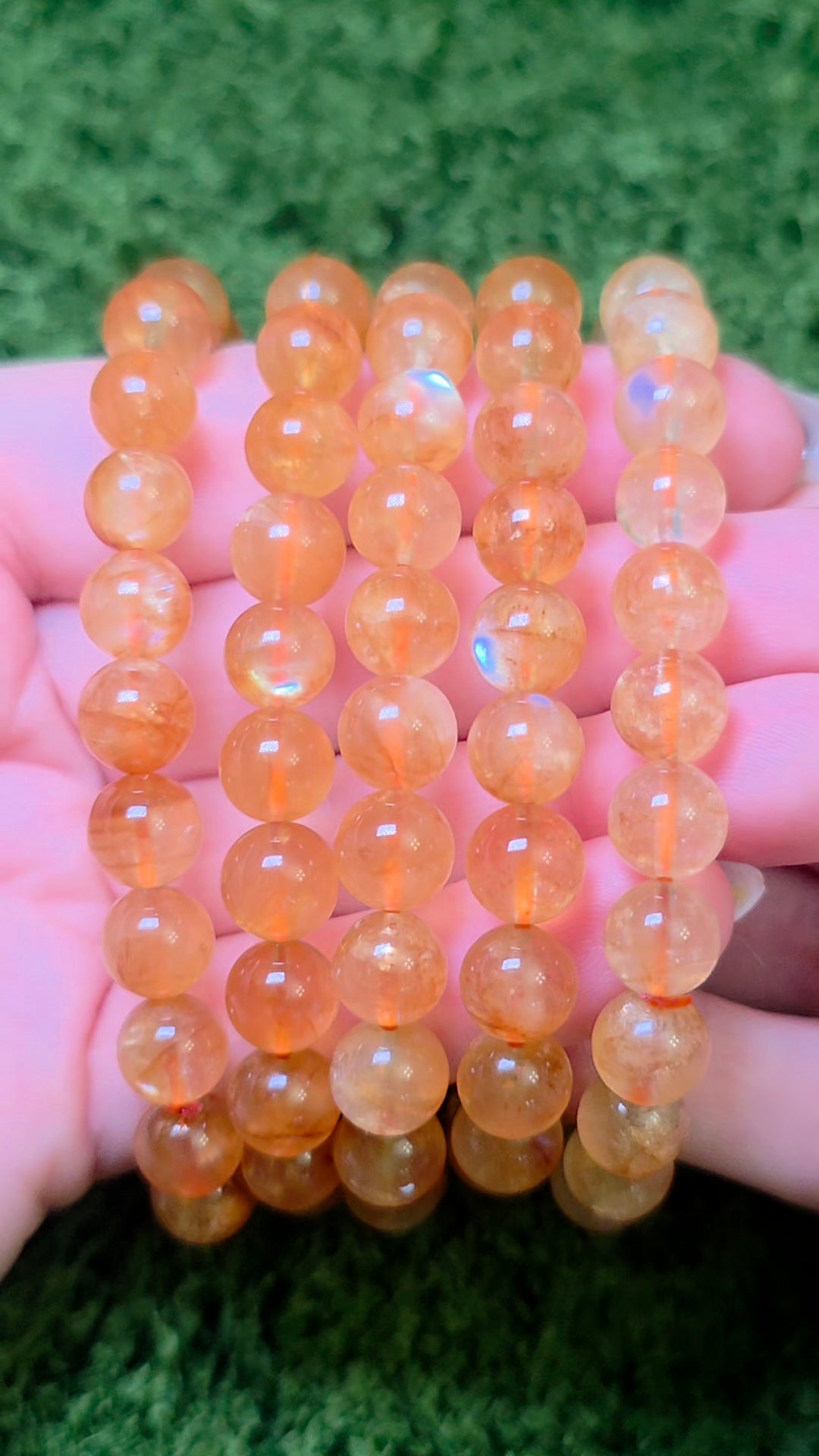 Flashy Golden Healer Stretch Bracelet - 8.5mm