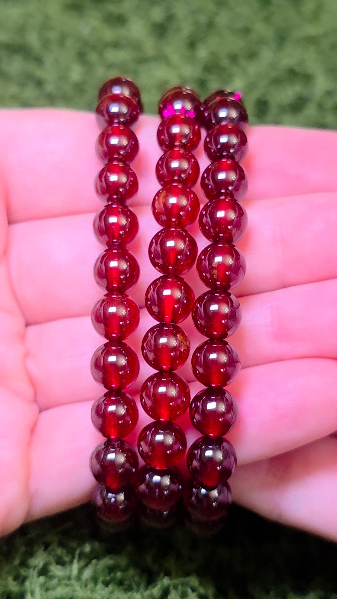 High Quality Garnet Stretch Bracelet - 8mm