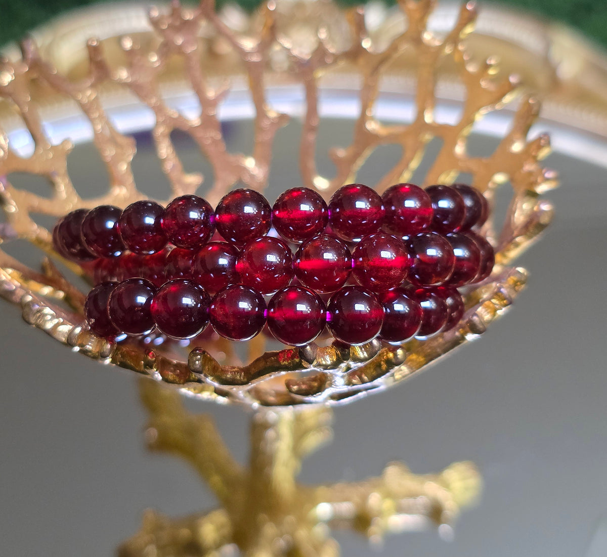 High Quality Garnet Stretch Bracelet - 8mm