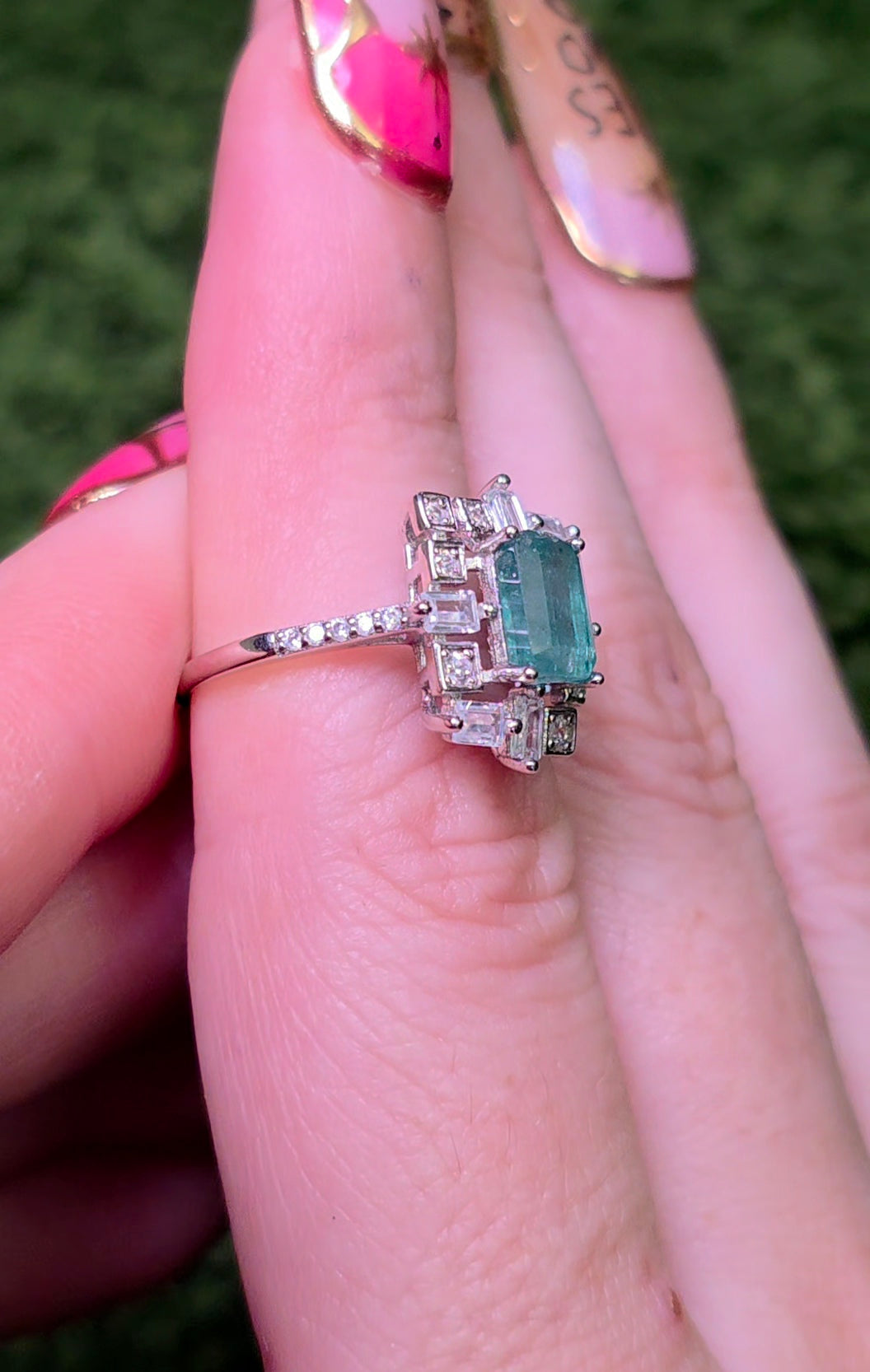 Emerald Frame Ring