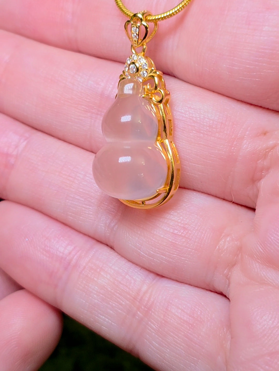 Rose Quartz Gourd Pendant