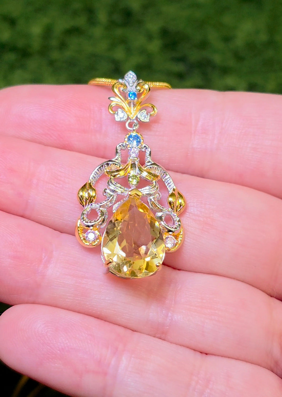 "Citrine" Chandelier Pendant