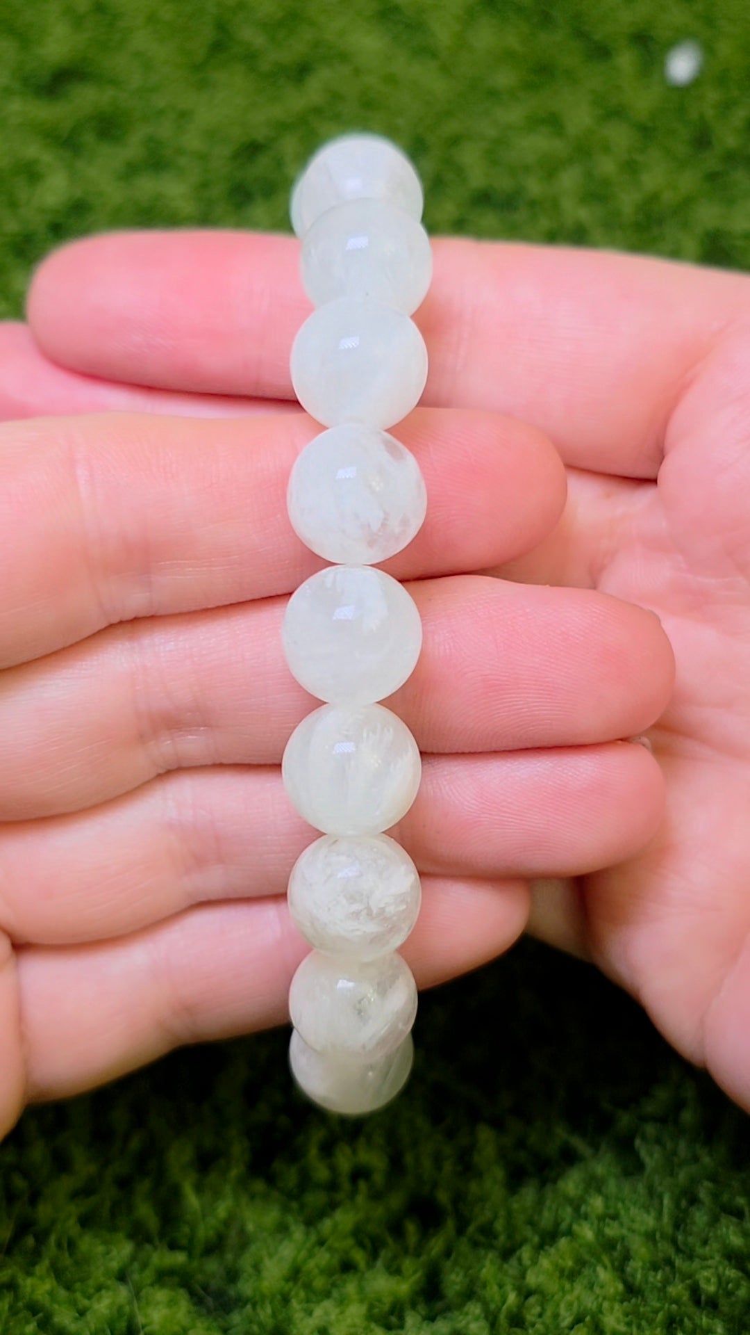 Green Feather Fluorite Stretch Bracelet 11mm B