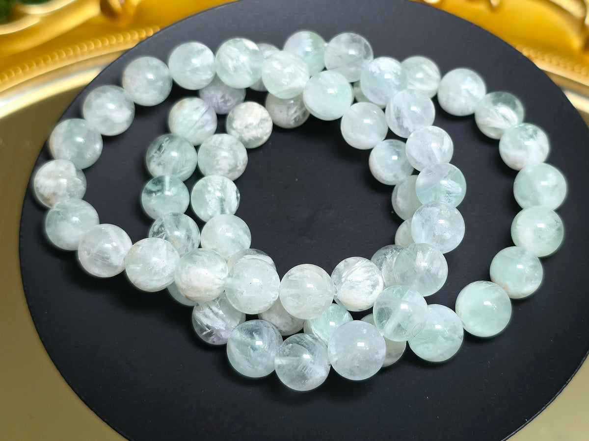 Green Feather Fluorite Stretch Bracelet 10mm