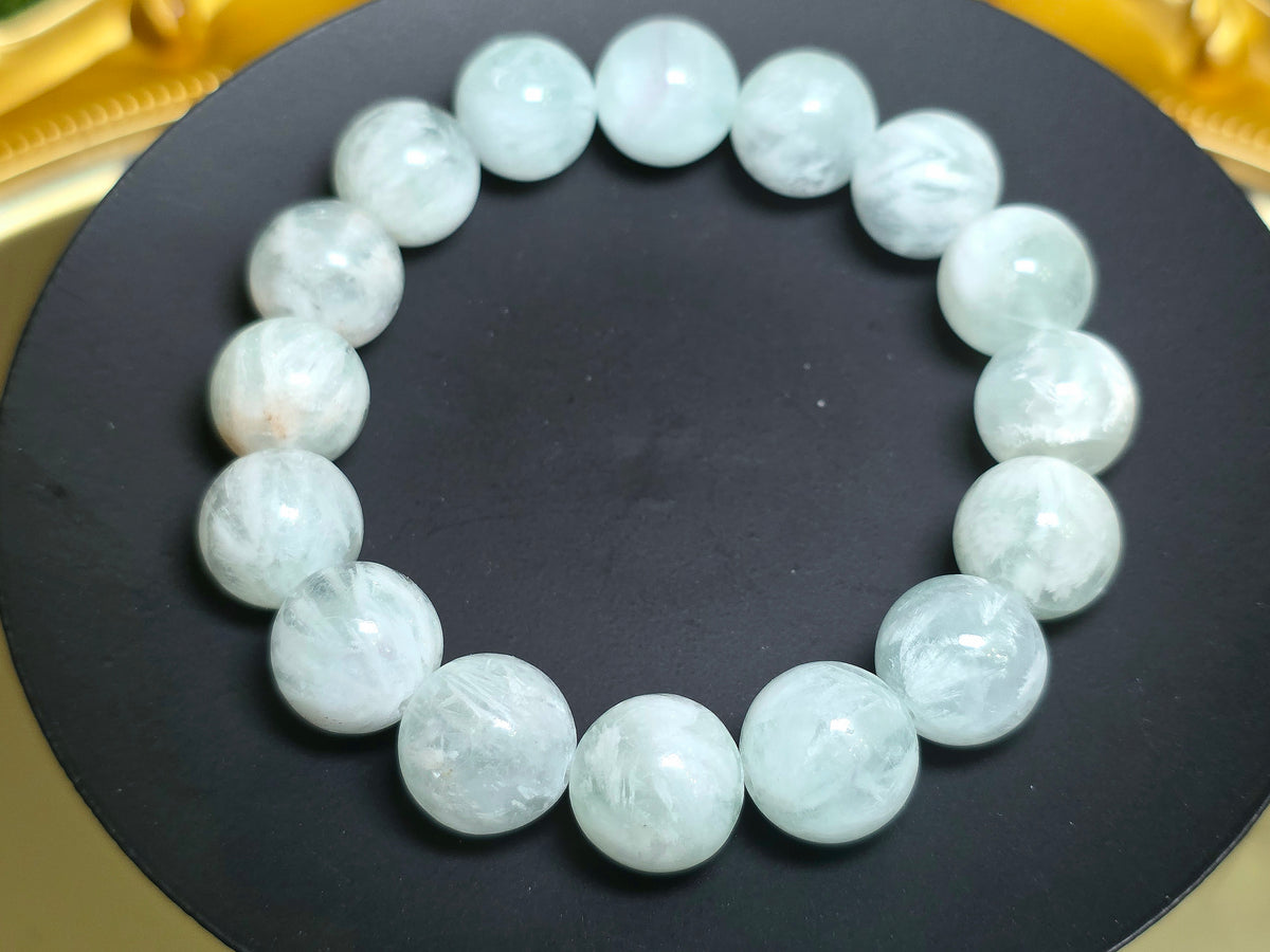 Green Feather Fluorite Stretch Bracelet 13mm