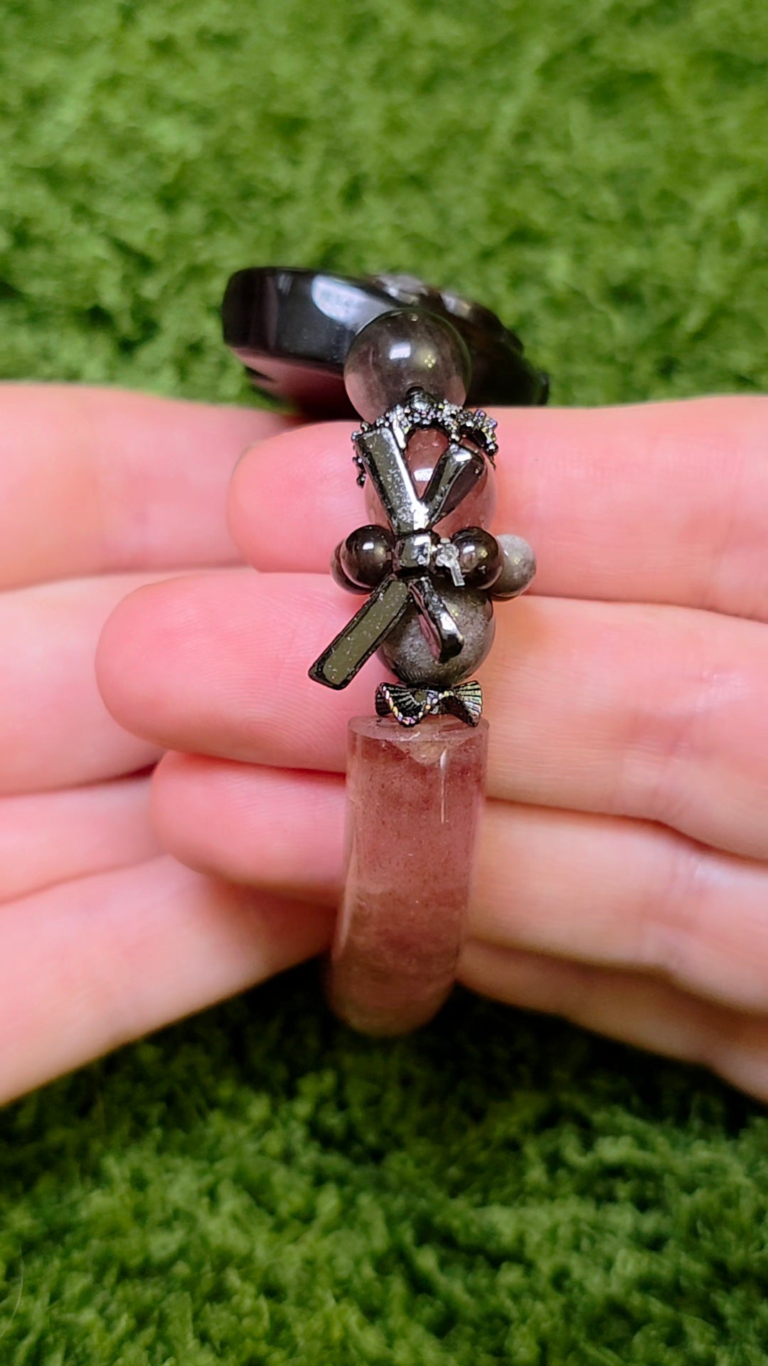 Strawberry Quartz and Silver Obsidian Stretch Bangle