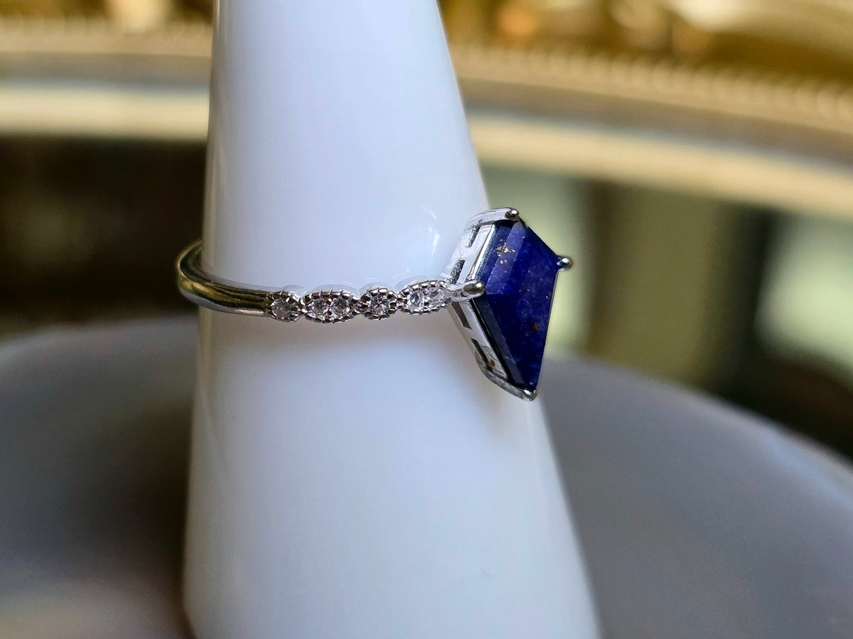 Lapis Lazuli Kite Ring