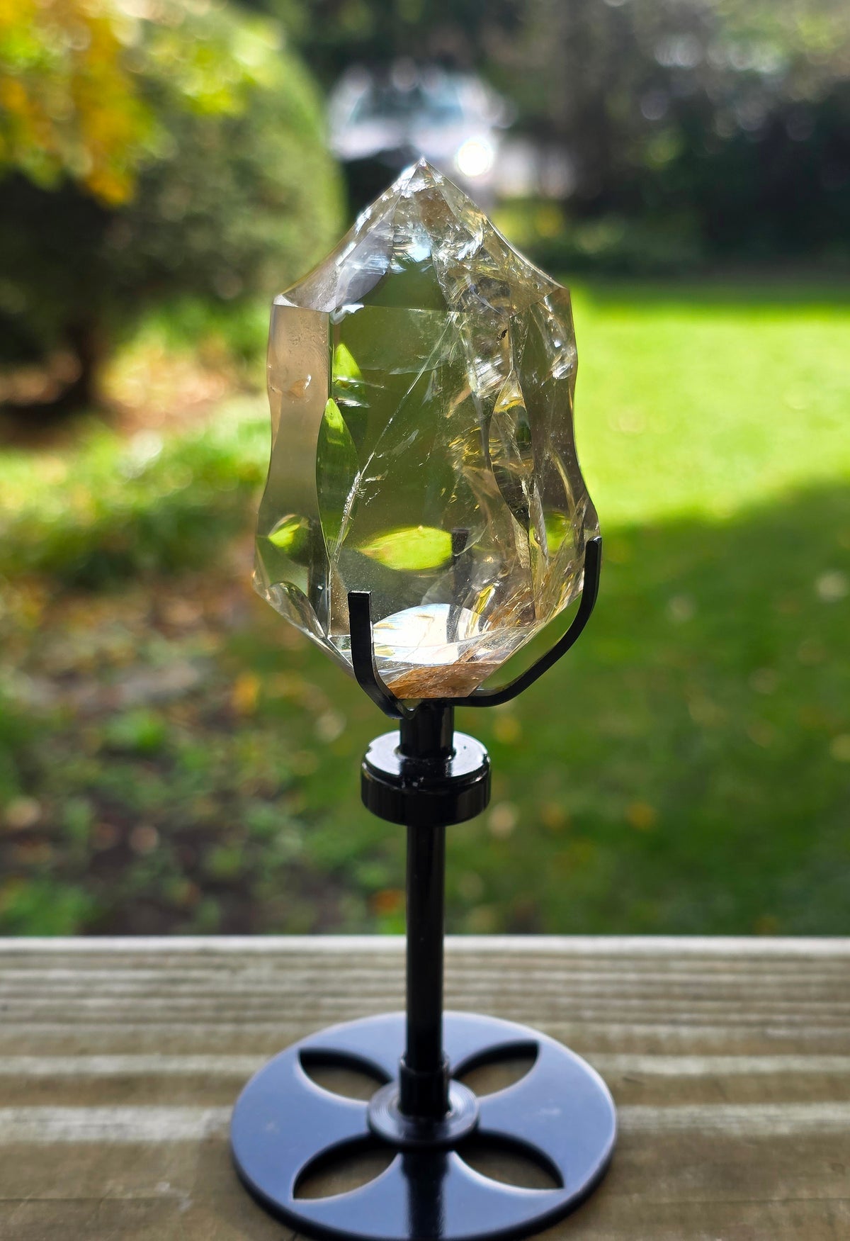 Yellow Quartz Freeform Tower on Stand A