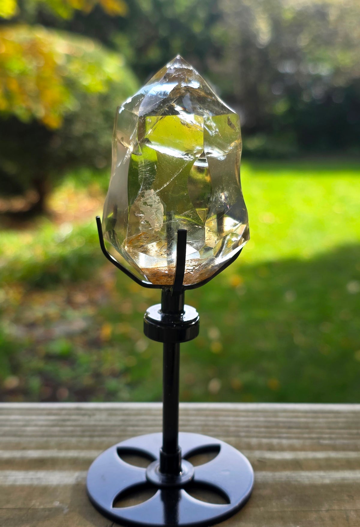 Yellow Quartz Freeform Tower on Stand A