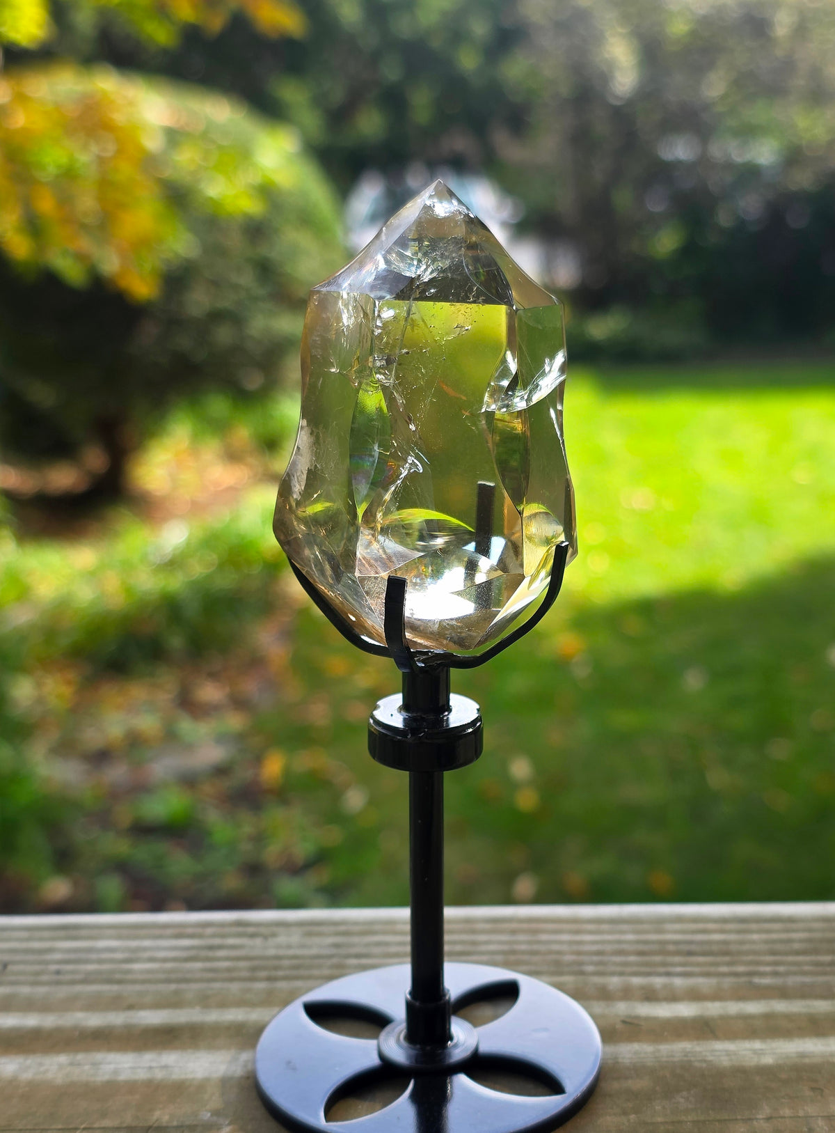 Yellow Quartz Freeform Tower on Stand A