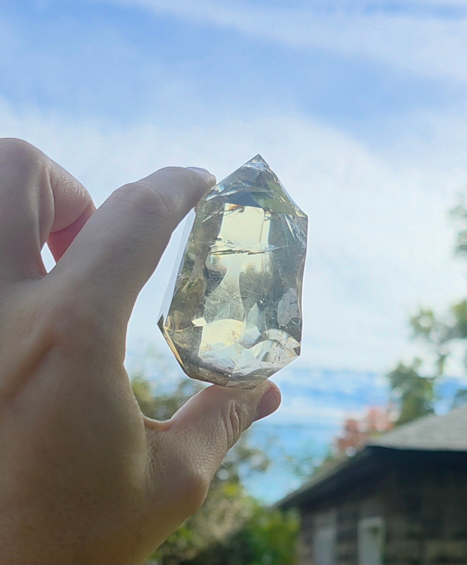 Yellow Quartz Freeform Tower on Stand A