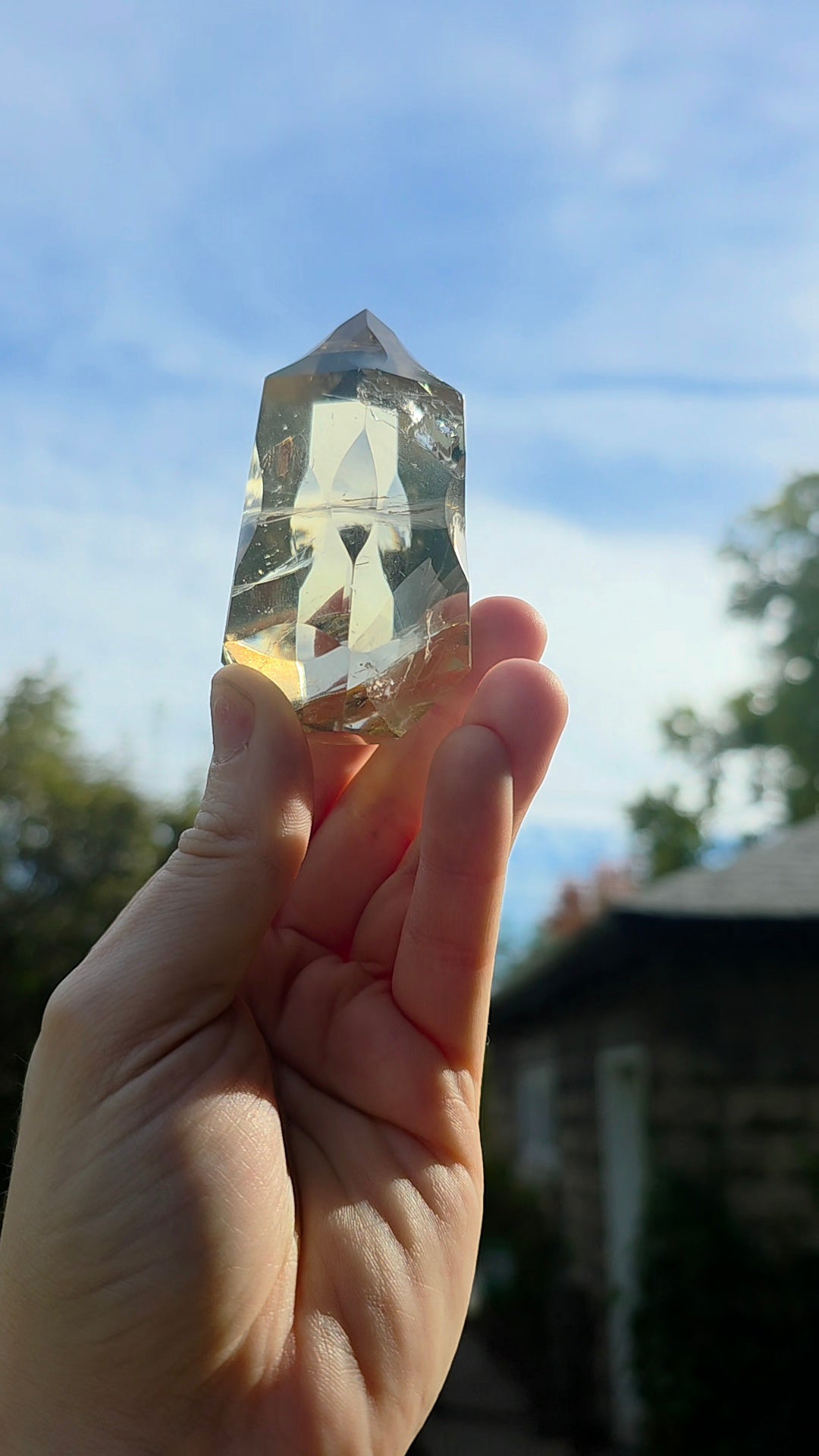 Yellow Quartz Freeform Tower on Stand B