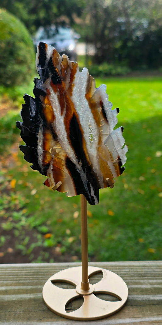 Druzy Agate Leaf on Stand