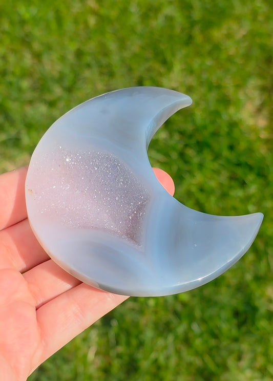 Druzy Agate Moon on Stand B