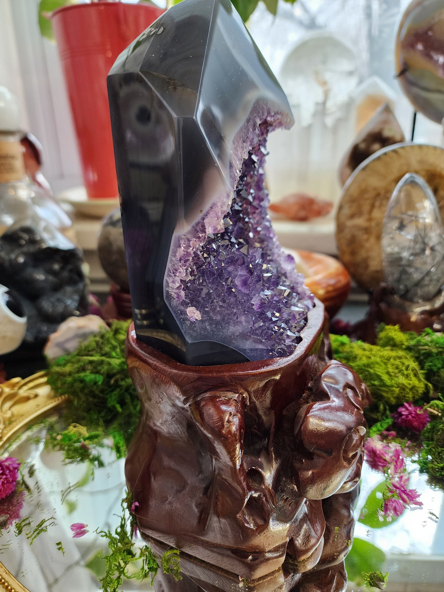 Amethyst Cut Base with Custom Stand