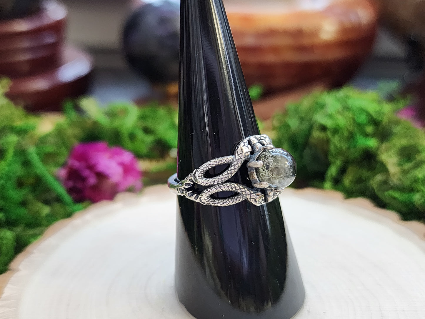 Garden Quartz Snake Ring